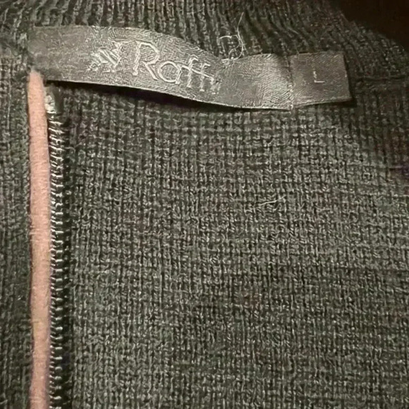 Raffi Black Nylon Front Zip Quilted Vest Men’s Size Large Wool Blend Puffer $225 - Picture 5 of 7